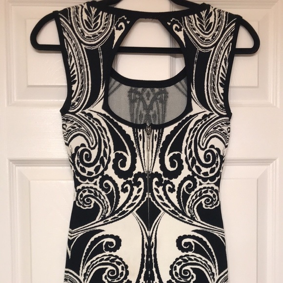 GUESS b&w paisley print bodycon dress - Picture 1 of 4